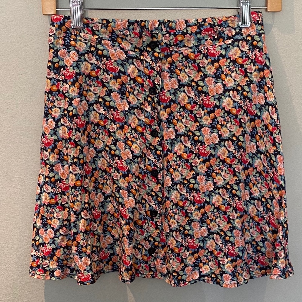 Girl’s Flowered Skirt